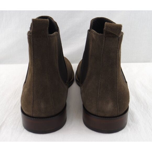 NIB Bloomingdales The Mens Store Chelsea Boots | Dark Brown Suede, size 11.5